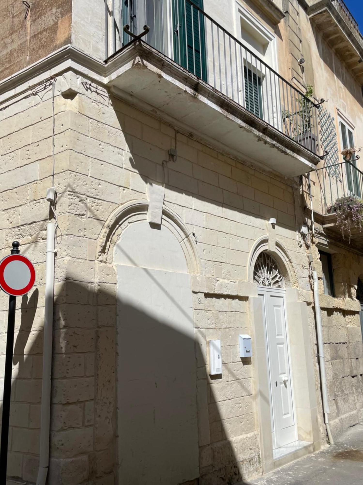 Casa Caracciolo Apartment Lecce Exterior photo